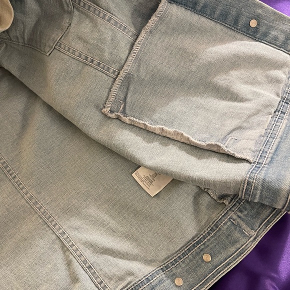 Jean Jacket - Picture 4 of 6